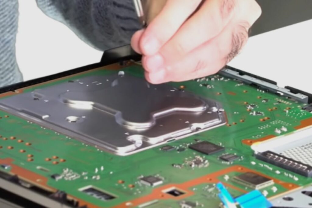 How Can I Avoid Damaging My PS4 Pro When Opening it_