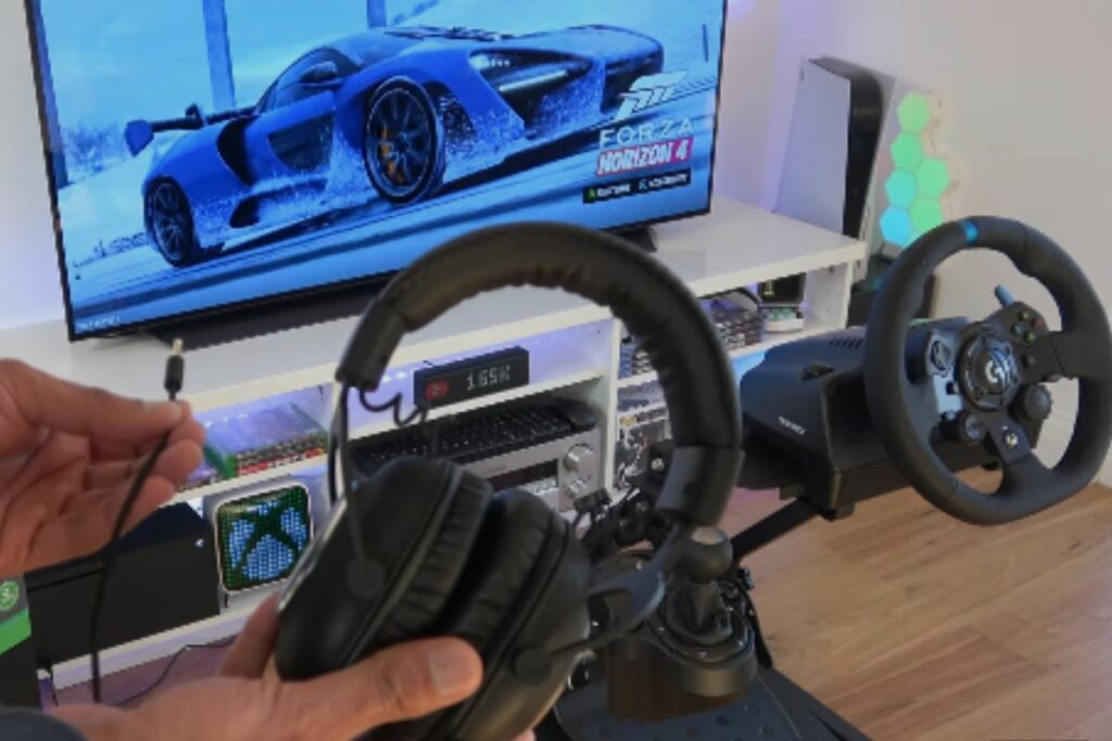 Can I Use Mic with My Logitech G920
