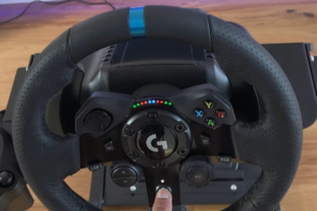 How to Use Mic with Your Logitech G920